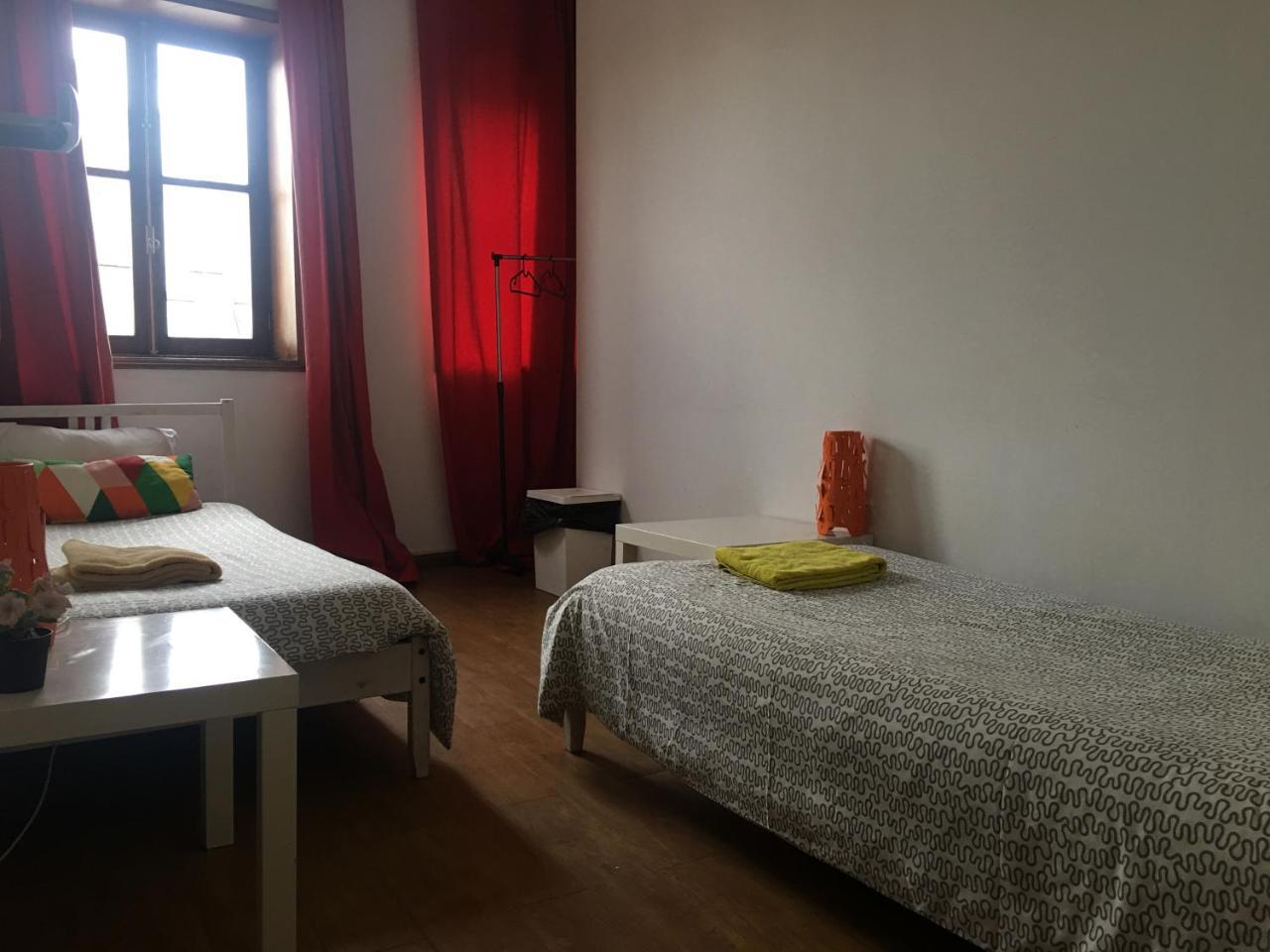 Porto Downtown Hostel Екстер'єр фото