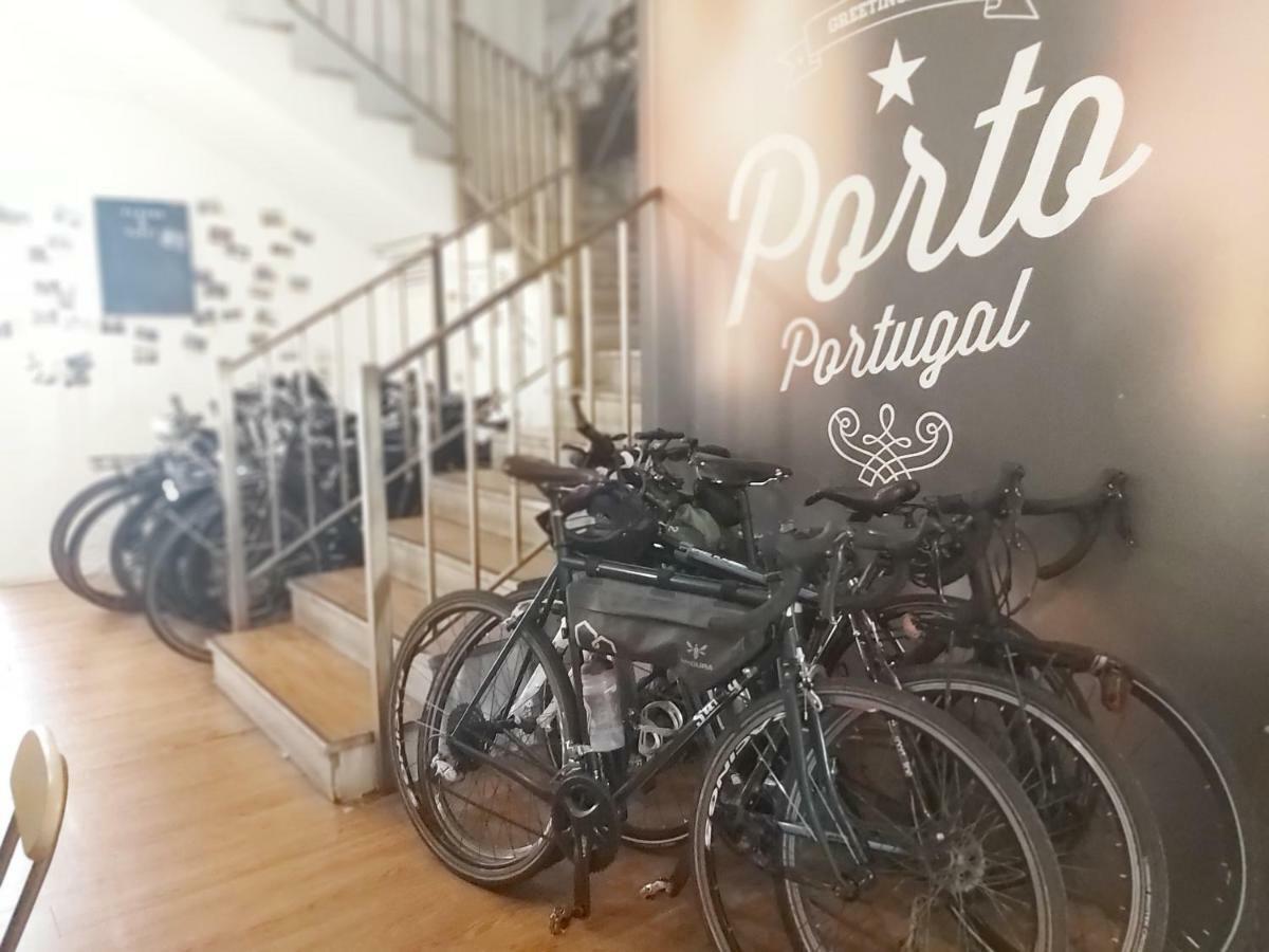 Porto Downtown Hostel Екстер'єр фото